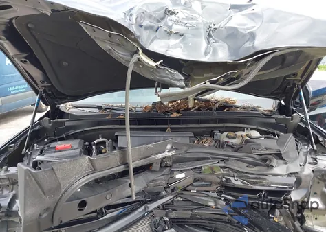 2024 Chevrolet Suburban 2Wd Rst from USA, damaged, VIN 1GNSCEKDXRR256014